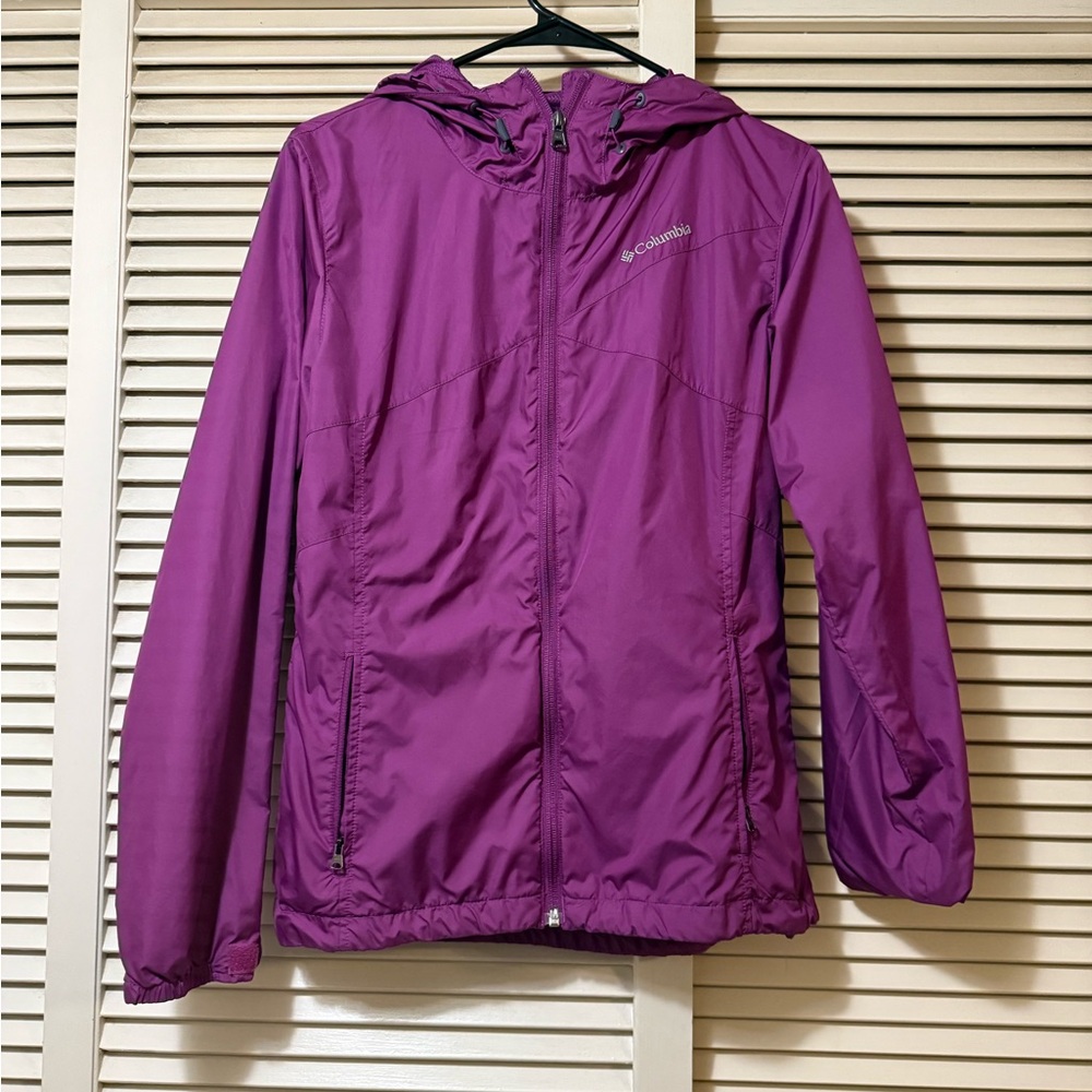Columbia purple pink wind breaker water resistant sun jacket - M Omni shield
